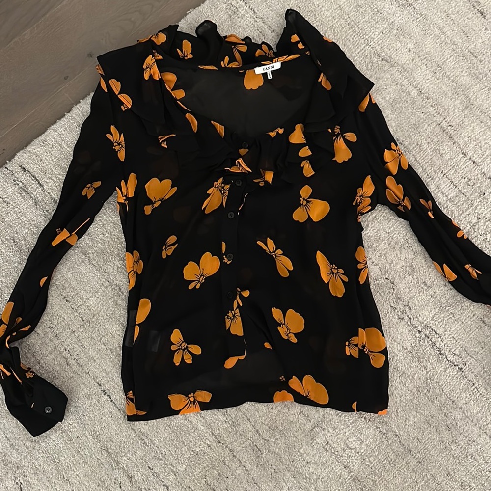 Ganni size 36 blouse like new